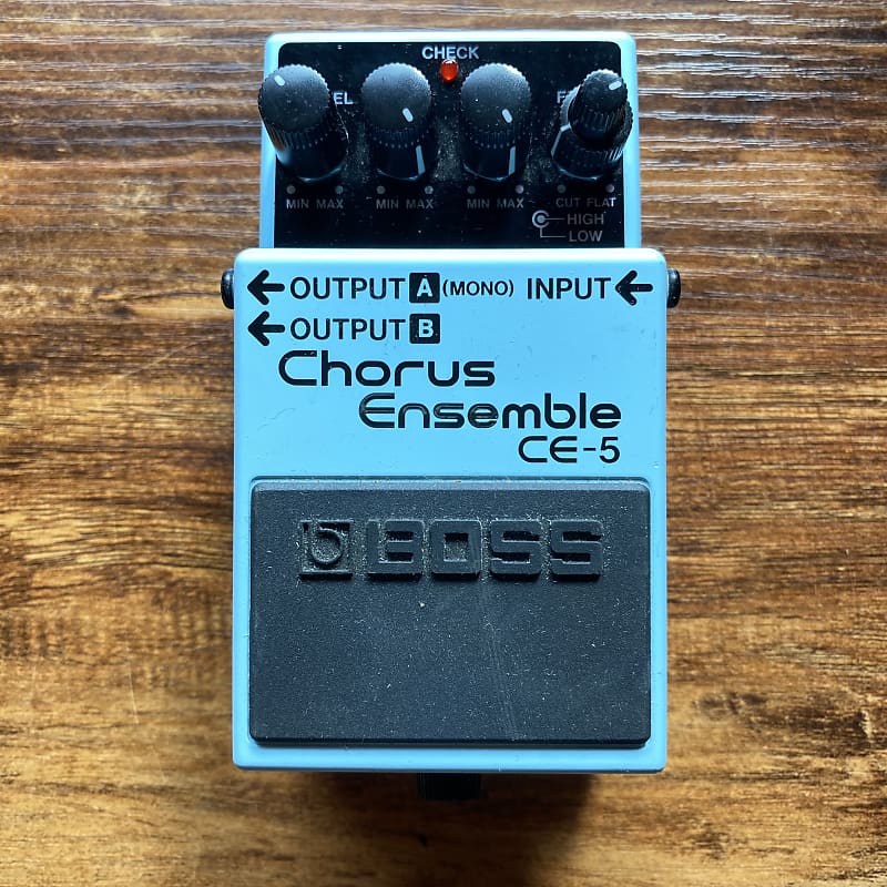 BOSS CE-5 青ラベル アナログ BOSS CE-5 青ラベル アナログ BOSS Chorus Ensemble CE-5 青