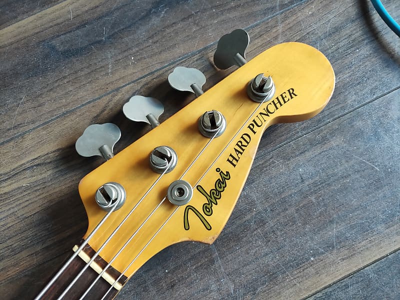 Tokai Hard Puncher Precision Bass 1981年 1981 Tokai Hard Puncher Japan Precision Bass Electric Guitar