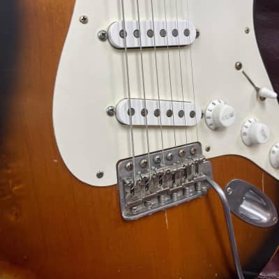 Pre-Owned Nash S-57 Two Tone Sunburst 730 Electric Guitar image 3