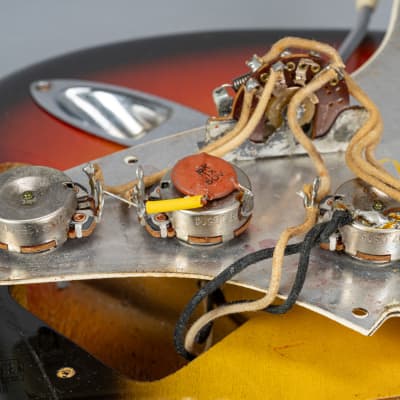 1965 Fender Stratocaster Sunburst image 13