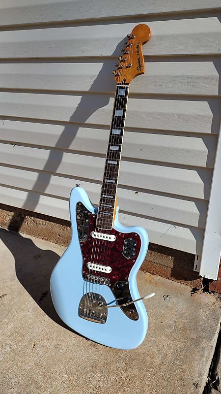 ギター Squier ClassicVibe 70s Jaguar DaphneBlue Squier Classic Vibe '70s Jaguar Limited Edition Electric