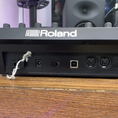 Roland JD-Xi Analog/Digital Synthesizer with Vocoder image 8