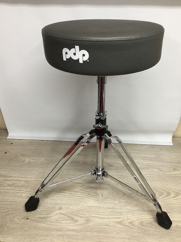 PDP by DW Gravity Series 810R Medium Weight Round Top Throne Gray image 1