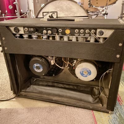 Vintage early 70s Fender Twin Reverb silverface guitar amplifier image 4