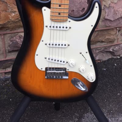 Fender American Standard Stratocaster 2002 2 Tone Sunburst | Reverb