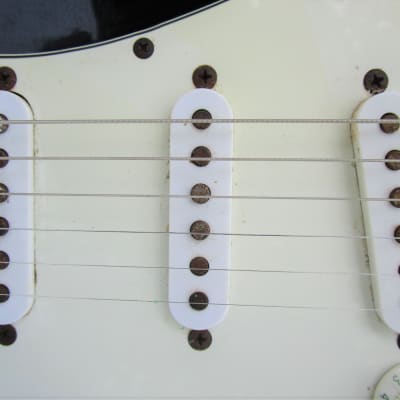 Fender "Left hand" Squier  Stratocaster, 1997, Korea, Black, Gig Bag image 5