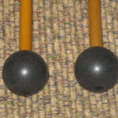 one pair of new old stock A+ Mike Balter MB10B (10B) Extra Hard Keyboard Mallets, 1 and 1/8" phenolic (plastic) round (gray color) HEADS and natural birch HANDLES - mid to late 1990s (+ packaging) Unwound Series image 3