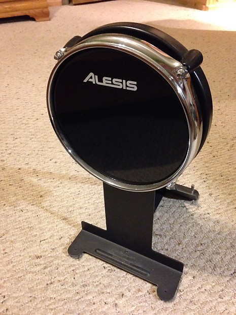 8 Mesh Bass Drum Pad - Alesis - 102140097-A