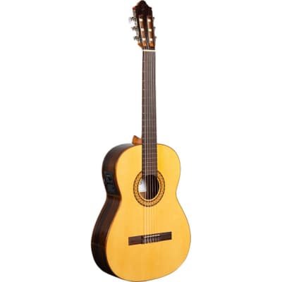 Camps CE100 Electro Classical Guitar image 1