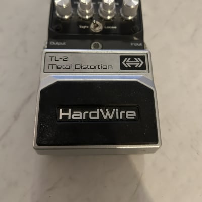 Amazon.com: DigiTech TL-2 HardWire Metal Distortion Extreme-Performance  Pedal : Instrumentos Musicales
