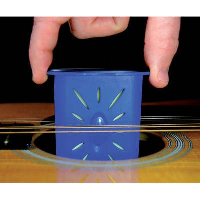 Music Nomad MN300 Guitar Humidifier - Guitar Care Product image 2
