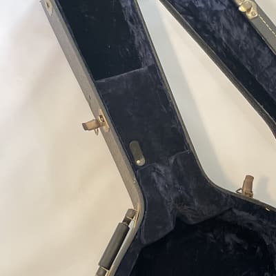Vintage Larivee Acoustic Black Tolex Hardhshell Guitar Case Made in Canada image 16