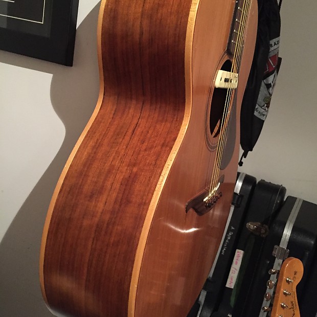 Lowden G9 1980 Natural Reverb