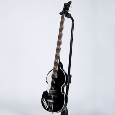 Hofner HCT-500/1L Contemporary Bass Guitar - Black, Left image 2