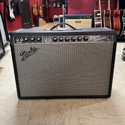 Fender 65 Deluxe Reverb Head 22-Watt all Tube Guitar Head Fender 65 Deluxe Reverb Head 22-Watt all Tube Guitar Head