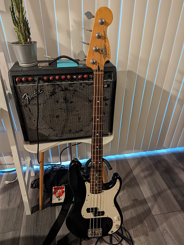 Fender Precision Bass Mexico 90’s Fender Standard Precision Bass 1991 - 2008 | Reverb