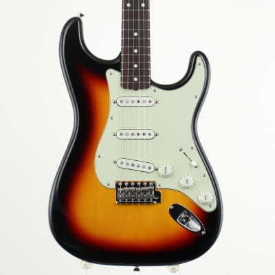 Fender MIJ Traditional II '60s Stratocaster | Reverb