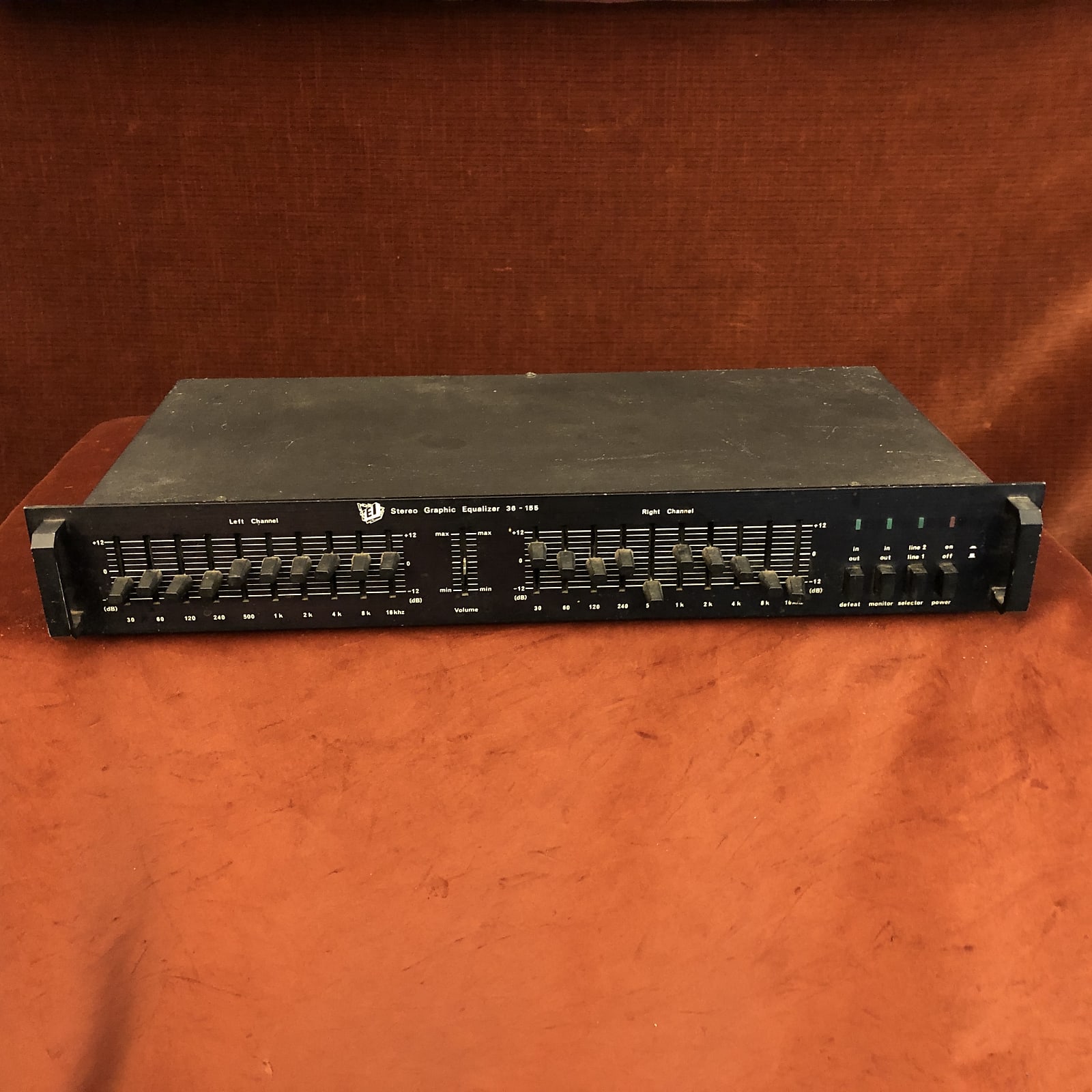 TEI Stereo Graphic Equalizer 36-155 Vintage MIJ 10-Band EQ Rackmount Japan