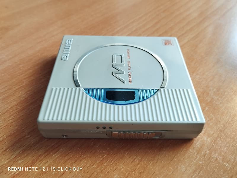 Aiwa Walkman Portable mini disc Player AM HX 50 Remote | Reverb