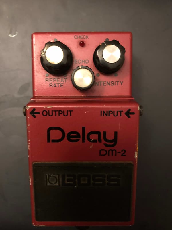 Boss DM-2 Delay (Black Label) 1981 - 1984 - Pink