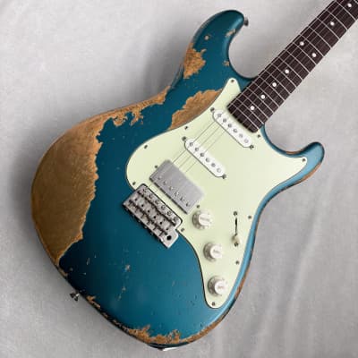 Sugi bass guitars, electric guitars