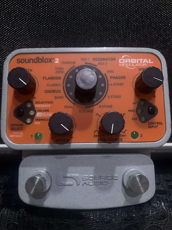 Source Audio Soundblox 2 Orbital Modulator Chorus Flanger Vibe Resonator  Phaser Tremolo modulation expression multi effect unit