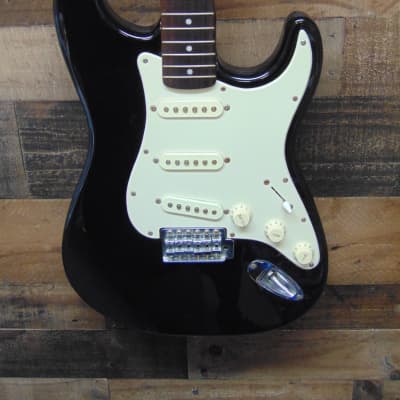 Squier Affinity Stratocaster Loaded Body image 2