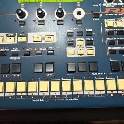 Yamaha RM1x Sequence Remixer 2000s - Blue