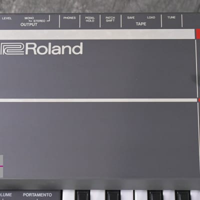 Roland JUNO-106 Programmable Polyphonic Synthesizer in Very Good condition image 15