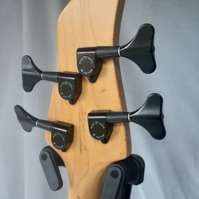 Yamaha MOTION B 1987 - red black sunburst MADE IN JAPAN | Reverb