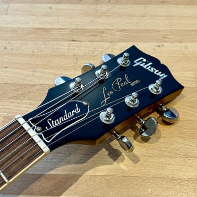 Gibson Les Paul Standard ‘60s Faded 2023 - Vintage Cherry Sunburst + Case image 4