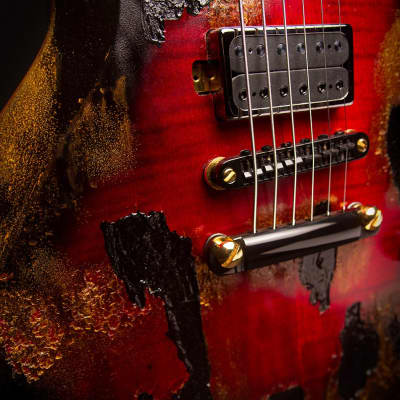 Third Eye Guitars 3YE - London's Burning™ MKII - Baritone - Pièce Unique #5 - "Red is Dead" image 3