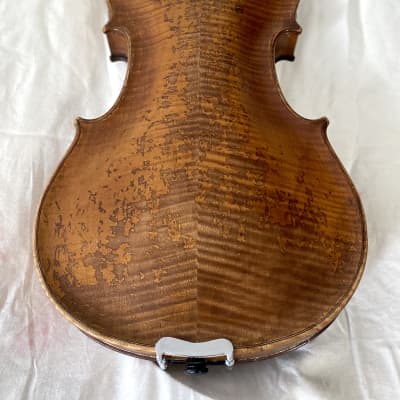 Antique Violin image 9