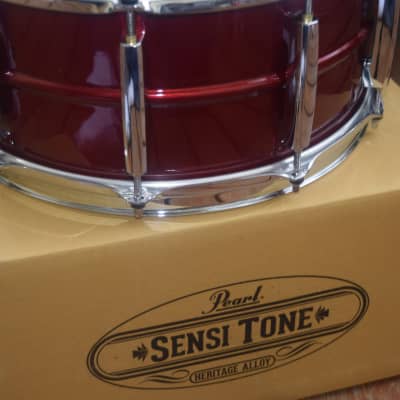 pearl 6.5x14 Sensitone Snare Drum  2022 Cherry Red image 5