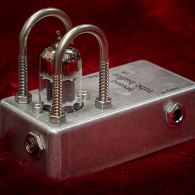 Beyond beyond tube buffer 2S | Reverb