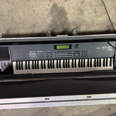 Roland XP-80 Digital Workstation Synthesizer with case