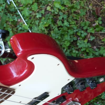 Karera JBC-32 bass guitar  red image 6