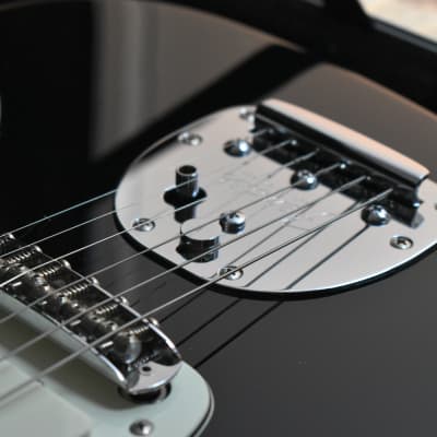 2016 Fender Japan Classic ‘60s Jazzmaster Black w/Hardcase, MIJ, Offset image 6
