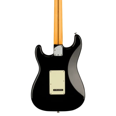 Fender American Professional II Stratocaster, Maple Fingerboard - Black image 3