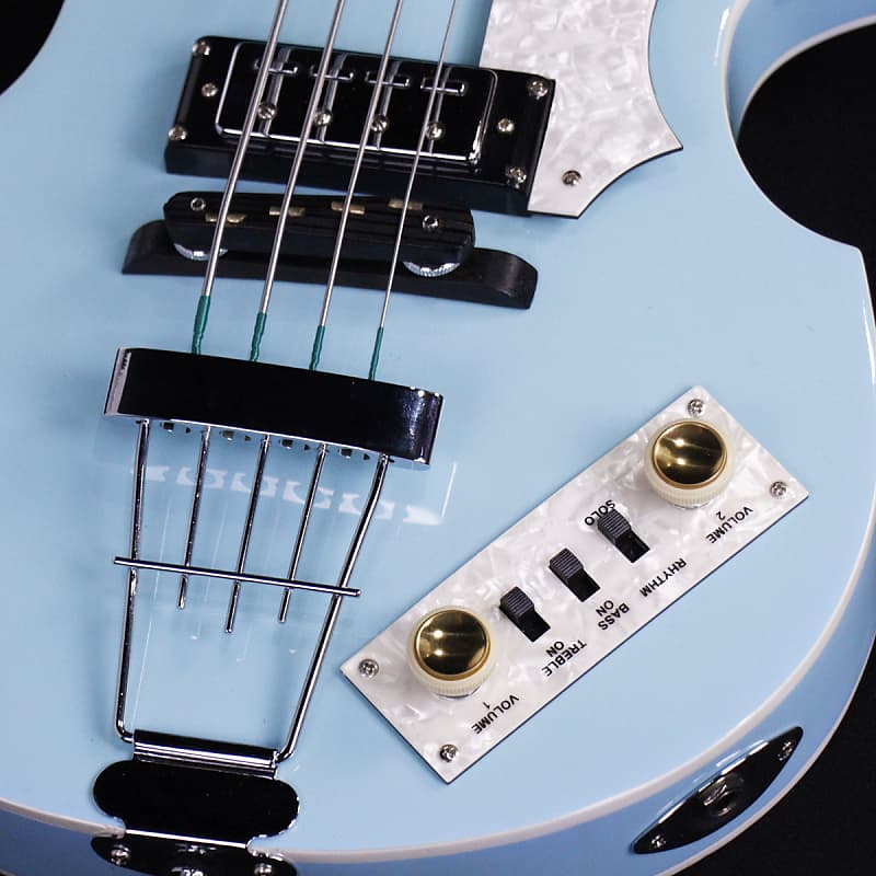 すだ　Höfner エレキベース スノーブルー Hofner Ignition Bass Snow Blue [01/19] | Reverb