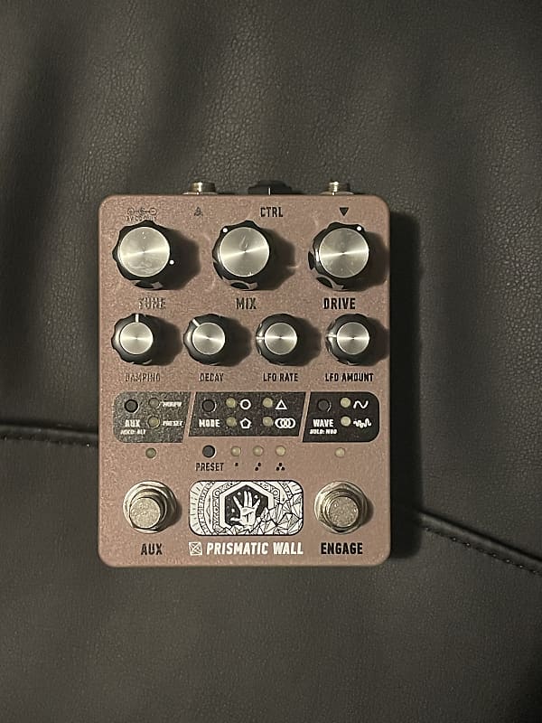 Electronic Audio Experiments Prismatic Wall