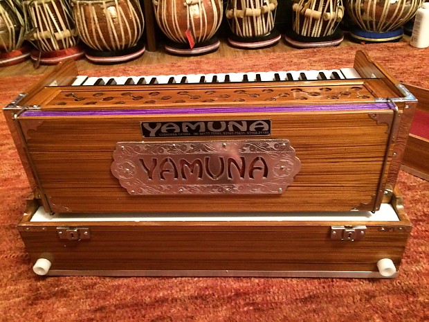Yamuna harmonium hot sale price