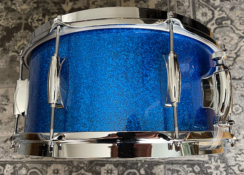 Gretsch 6.5 x 14 Broadkaster Snare Drum w/Lightning Throwoff - Blue Sparkle