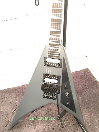 Jackson JS32 Rhoads Electric Guitar Satin Gray W/Locking Tremolo Bridge