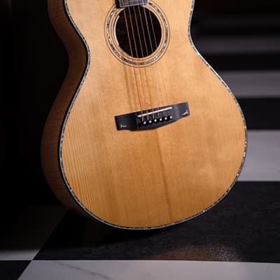 Cort Gold-Passion Natural Glossy w/Case (B Stock) image 5