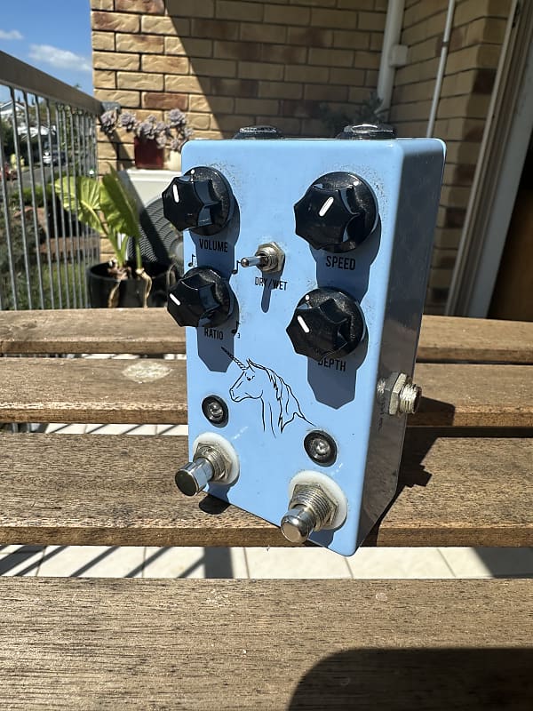 JHS Unicorn V2