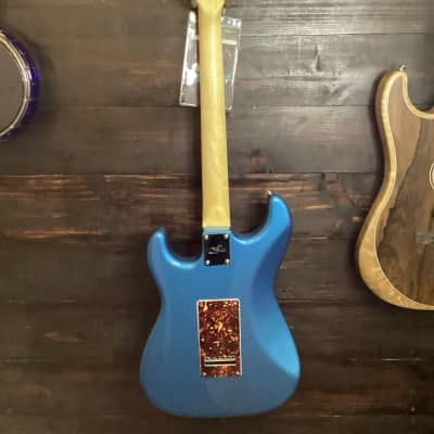 G&L Legacy USA Fullerton Deluxe with Maple Fretboard 2018 - Present - Blue Burst image 4
