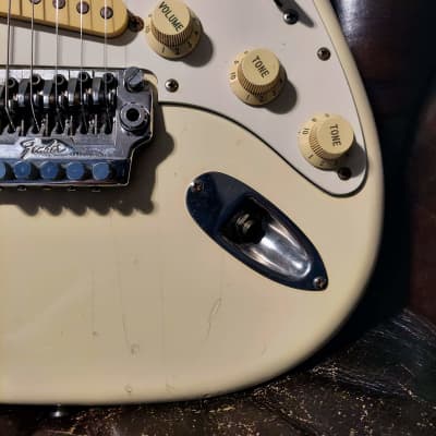 Squier MIJ Standard Stratocaster 1984 - 1988 | Reverb