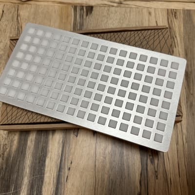 Monome Norn Shield and Grid Norn Shield 2021 - White image 2