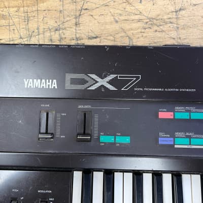 Used Yamaha DX7 Synthesizer Keyboard for Parts or Repair, AS-IS image 7